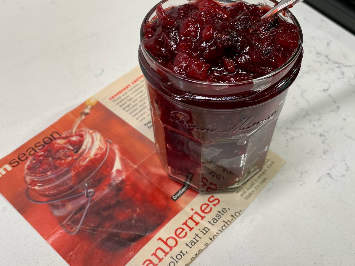 Sweet and Savory Cranberry&nbsp;Chutney