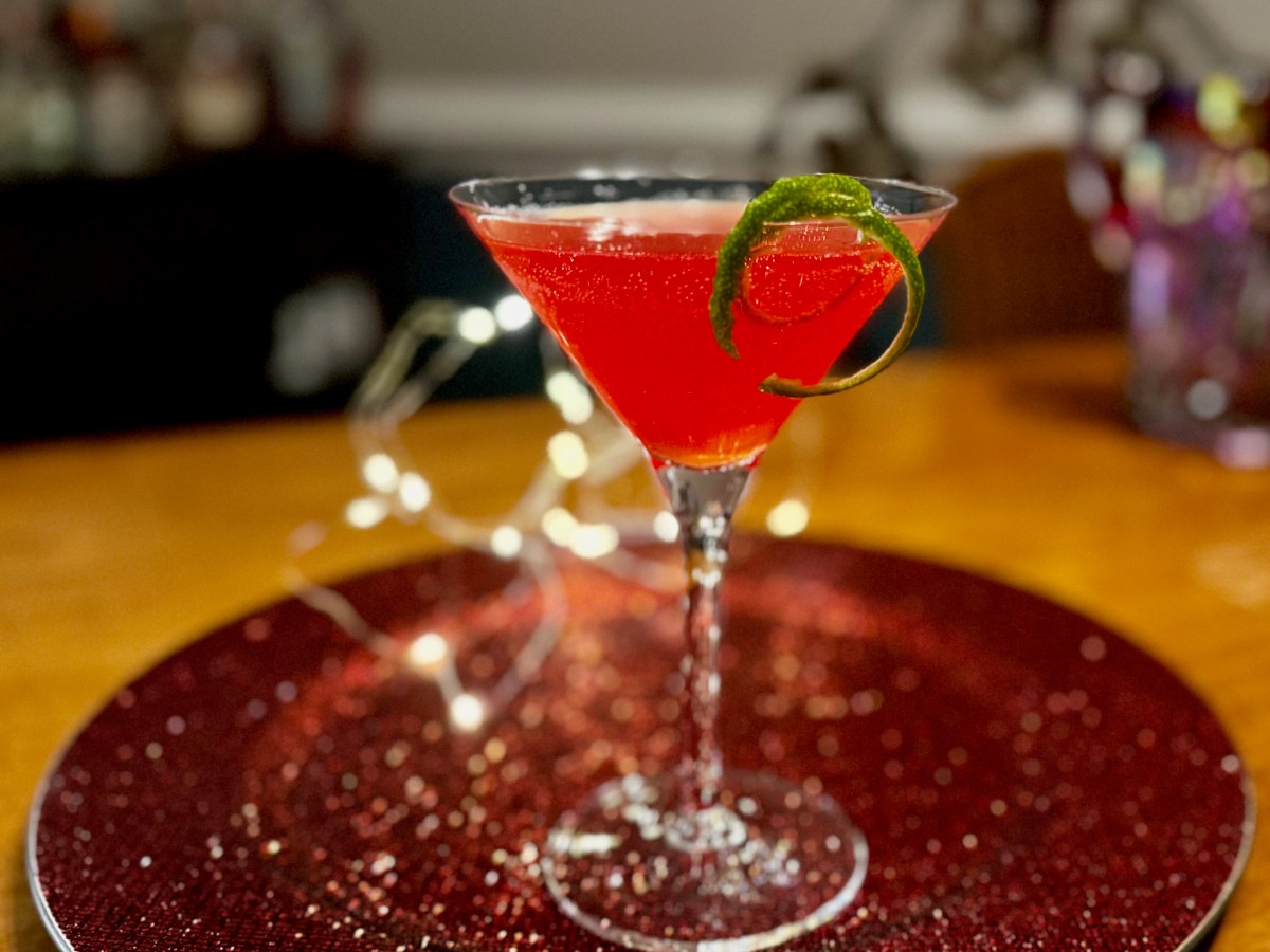 Sparkling Fresh Cranberry-Ginger Cosmo